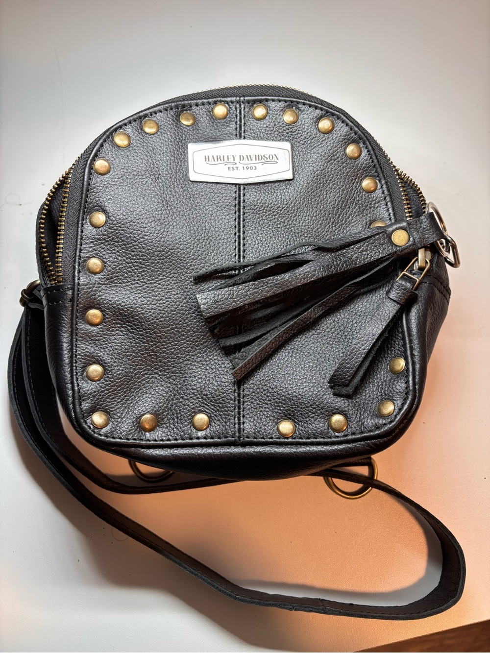 Harley Davidson Midnight Rider Leather Convertible Backpack - Picture 2 of 6